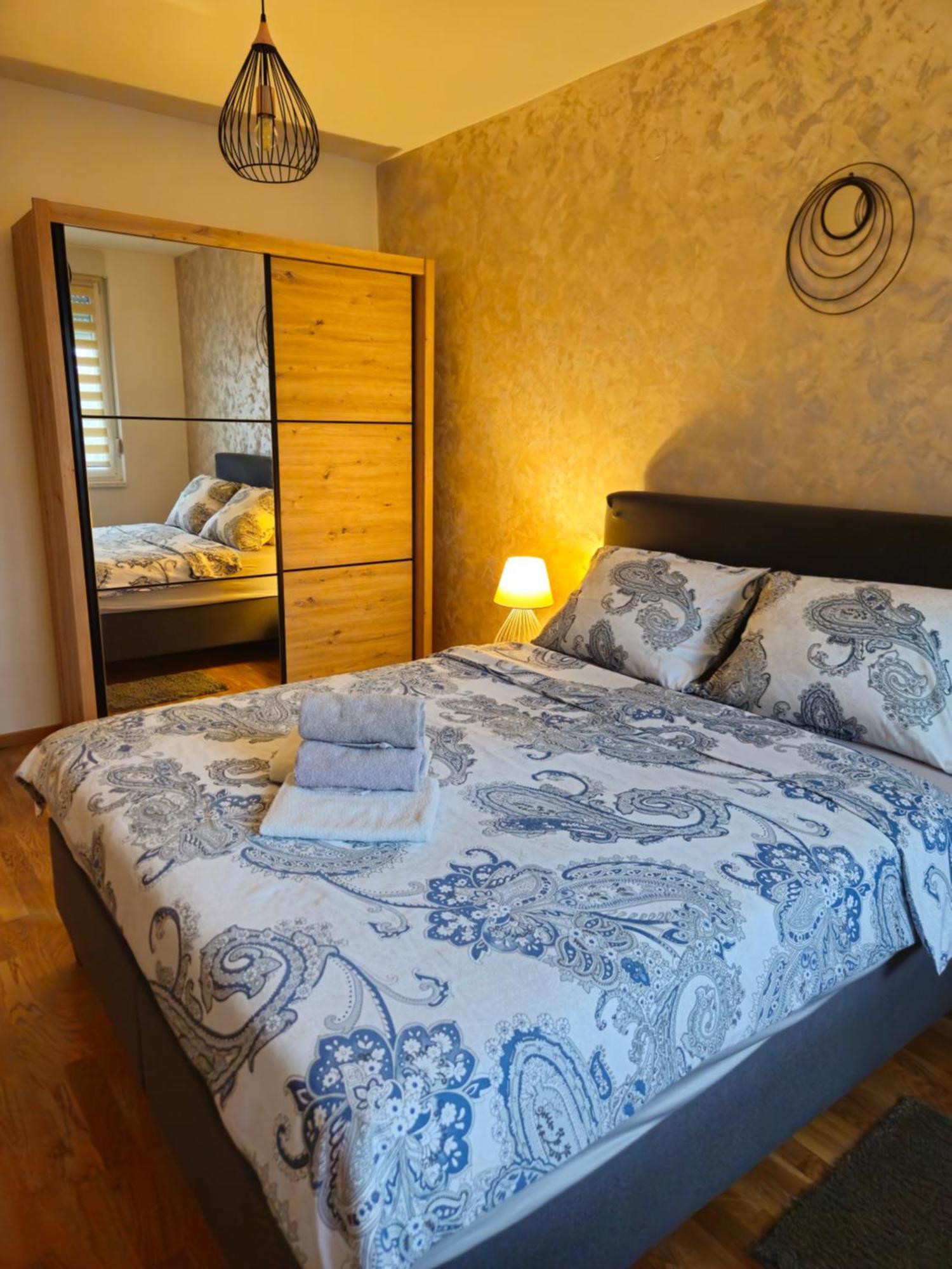 Apartment Ela Subotica Exteriér fotografie